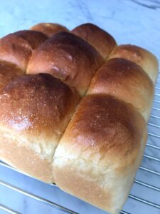 焼き上がり：型から外す
